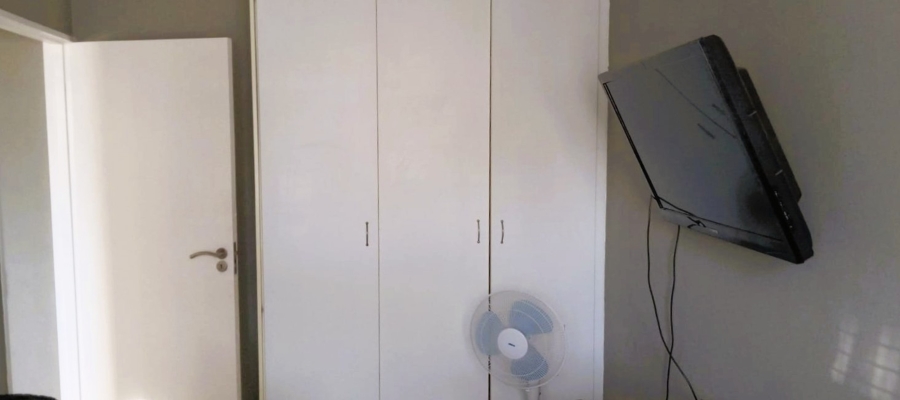 2 Bedroom Property for Sale in Heritage Park Western Cape